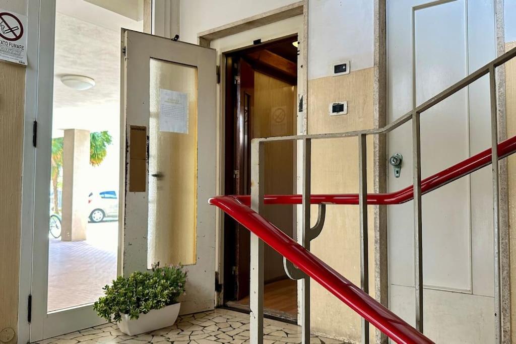A Casa Di Deborah Apartment ปาโดวา ภายนอก รูปภาพ