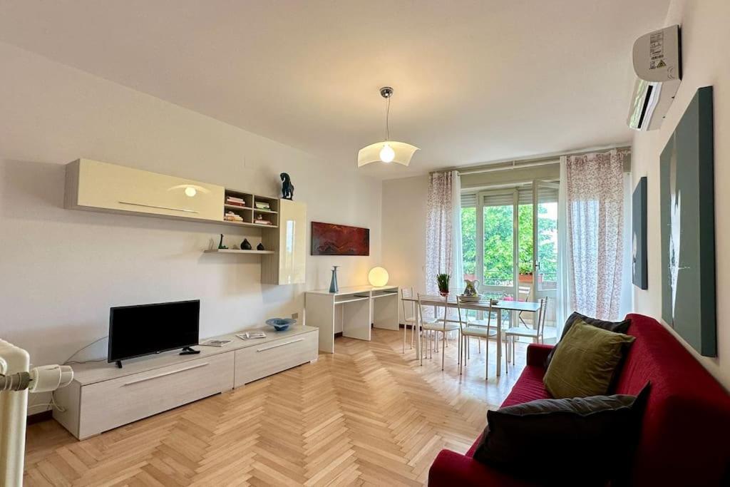 A Casa Di Deborah Apartment ปาโดวา ภายนอก รูปภาพ